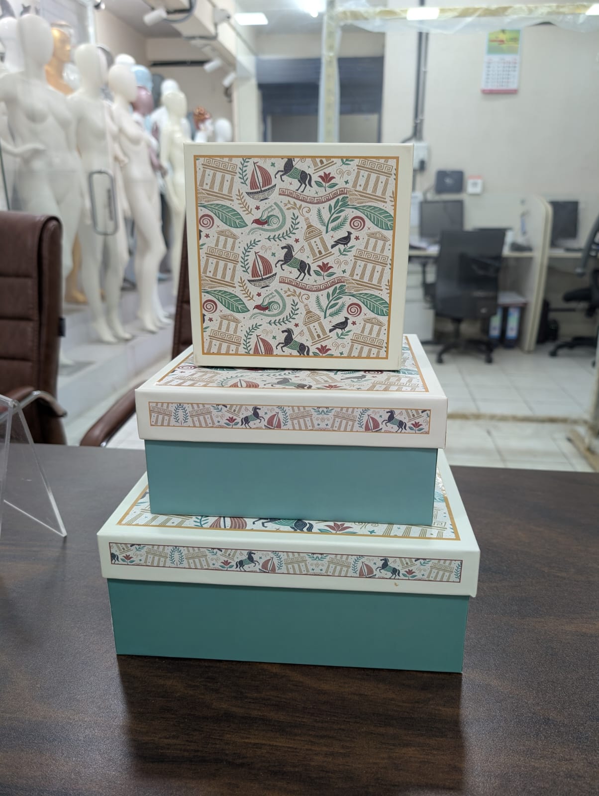 Hamper Designer Box 4