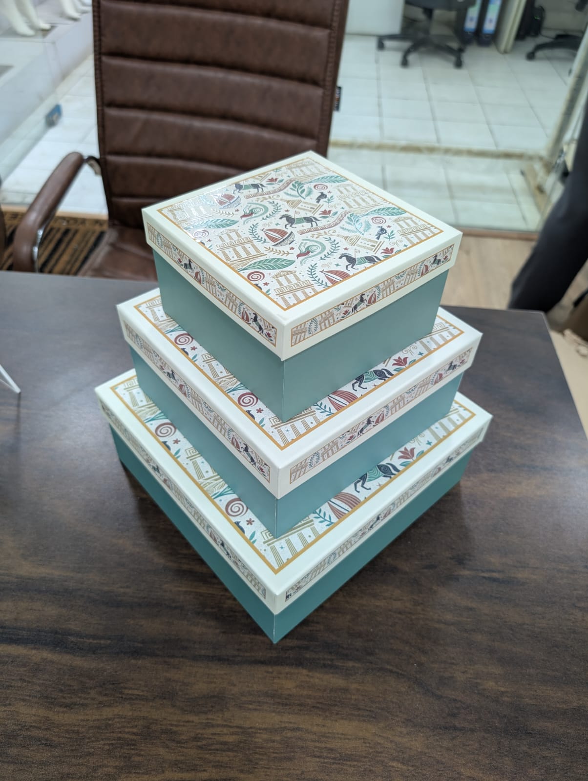 Hamper Designer Box 4